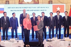 PM Pham Minh Chinh attends Vietnam-Russia business forum in Moscow