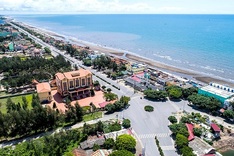 Ninh Binh seeks to revive coastal tourism at key beaches