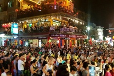 Hue studies plan for canopy over pedestrian streets