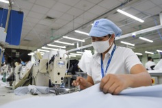 Vietnam textile sector faces twin pressures from tariffs and conflict