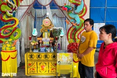 Impoverished couple unable to afford funeral for teenage daughter