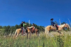 Horseback trekking debuts at Vietnam’s northernmost point