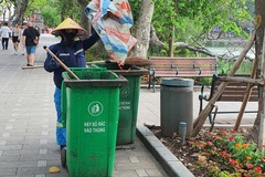 Tăng phí thu gom rác cần gắn với tăng chất lượng dịch vụ