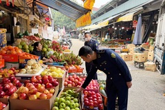 Siết chặt quản lý thị trường mùa lễ hội