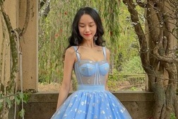 Nữ sinh 9X sưu tập hơn 300 chiếc váy "công chúa", giá trị cả tỷ đồng