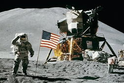 NASA: "Con người có thể sống và làm việc trên Mặt Trăng từ năm 2030"
