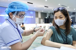Bộ Y tế: Cần tiêm vaccine phòng Covid-19 đạt ít nhất 2 triệu liều/ngày