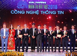 Bộ TT&TT lựa chọn 2 giải nhất Nhân tài Đất Việt để hỗ trợ chuyển đổi số