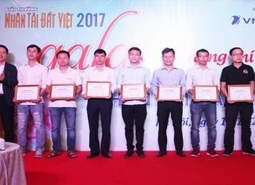 17 nhóm tác giả CNTT nhận Bằng chứng nhận Giải thưởng Nhân tài Đất Việt 2017