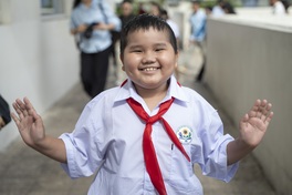 HCM City hospital holds school opening for young cancer patients