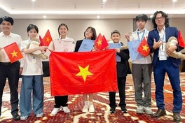 Vietnamese students win five medals at 2025 World Young Physicist Olympiad