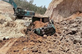 Landslide at Gia Lai soil mine kills driver