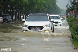 Flash flood, landslide warnings issued for nine areas in Hue