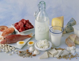 Mẹo ăn uống cho bệnh nhân ung thư tránh suy mòn