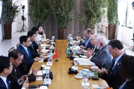 Vietnamese PM holds talks with Brazilian President in Rio de Janeiro