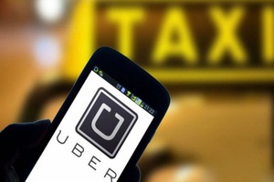 Truy thu 53,3 tỷ đồng thuế của Uber: Cục thuế TPHCM lúng túng, xin lãnh đạo “cứu viện"