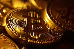 Bitcoin tiến sát mốc 37.000 USD