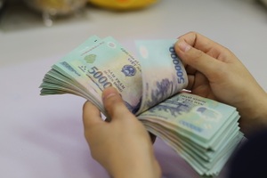 MAS: Tín dụng 7 tháng đầu năm tăng 4,3%