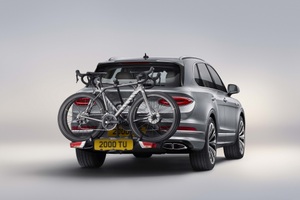 Bentley Bentayga sang chảnh cũng có thể thồ hàng như "xe cỏ"
