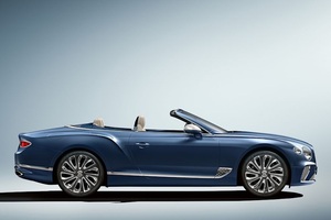 Bentley Continental GT Mulliner Convertible gây chú ý bằng sự cầu kỳ