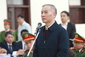 Bị cáo Lê Nam Trà nhận 2 thùng “hoa quả” chứa... 2 triệu USD!