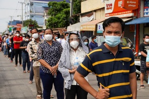 Campuchia trải qua "ngày đen tối nhất", Thái Lan căng mình chống Covid-19