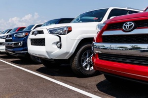 Chậm báo cáo lỗi khí thải, Toyota nhận án phạt 180 triệu USD