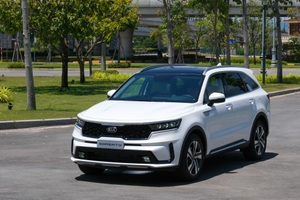 Chi tiết Kia Sorento 2021: xe Hàn Quốc có gì với giá cao nhất 1,349 tỷ?