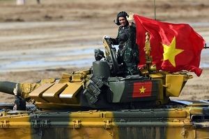 Chiều nay, đội tuyển Việt Nam thi đấu chung kết “Xe tăng hành tiến”