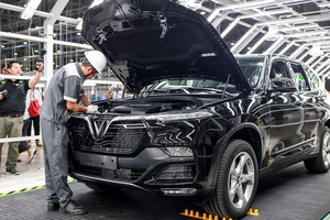 Chính sách giảm 50% phí trước bạ xe nội đang được Bộ Tư pháp thẩm định