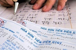 Choáng với hóa đơn tiền điện 16 triệu đồng của một hộ dân miền núi