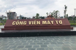 Chủ đầu tư lên tiếng về công viên 70 tỷ đồng vừa sử dụng đã hư hỏng