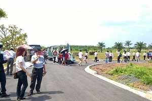 “Cò đất” làm náo loạn thị trường nhiều nơi, Bộ Xây dựng lên tiếng