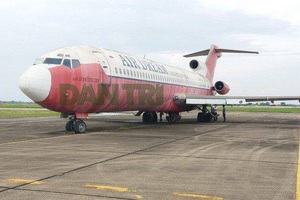 Có hay không chuyện đổi bánh, kẹo lấy máy bay Boeing 727 ở Nội Bài?