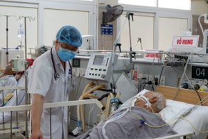Công an Hà Nội vào cuộc điều tra vụ pate Minh Chay chứa độc tố