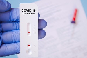 Tràn lan bán test nhanh Covid-19 trên mạng: Bộ Công Thương cảnh báo