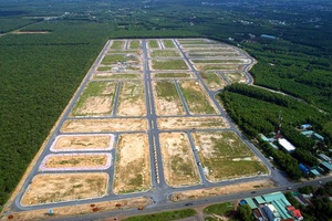 Đất làm sân bay Long Thành: Đã “phong tỏa” vẫn bán trao tay