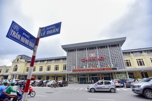 “Ném qua cửa sổ” hàng nghìn tỷ đồng vì lãng phí “đất vàng” đường sắt