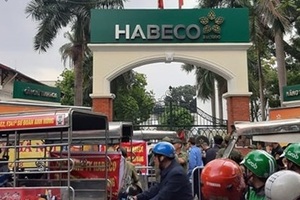 Hàng trăm xe thương binh vây kín trụ sở, có vụ gì ở Habeco?