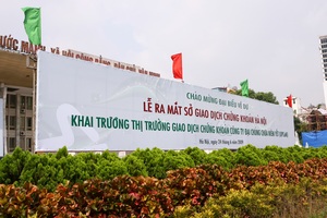 10 năm UPCoM: Đã có tính quản lý nhưng còn thiếu tính thị trường