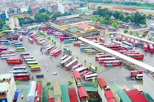 Hỏa tốc “lệnh” dừng toàn bộ xe chở khách đến/đi từ Hà Nội, TP.HCM