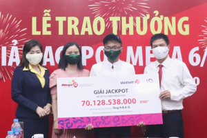 Học theo người trúng số, nam thanh niên "ẵm" độc đắc hơn 70 tỷ đồng