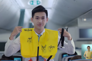 Khách nữ bị cấm bay 1 năm vì tự ý lấy áo phao, trốn nộp phạt