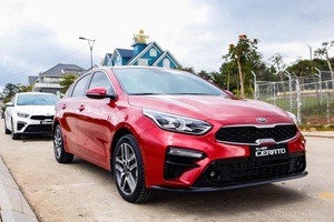 Kia Cerato giảm giá 65 triệu - Sedan hạng C rẻ ngang Toyota Vios