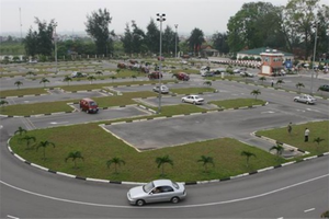 Làm rõ tình trạng “thổi phí” đào tạo, sát hạch lái xe