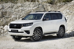 Land Cruiser Prado 2021 sắp về Việt Nam, đại lý báo giá hơn 2,5 tỷ đồng