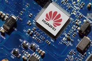 Lãnh đạo Huawei bất ngờ tuyên bố mong nối lại quan hệ với công ty Mỹ