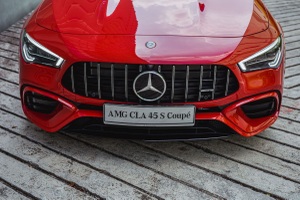 Mercedes đưa CLA 45S AMG tới Malaysia với giá bán "khủng"