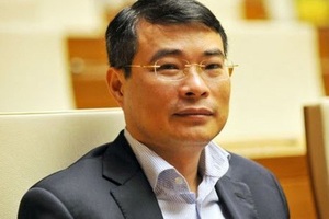 Ngân hàng Nhà nước đang xem xét vụ việc đổi 100 USD bị phạt 90 triệu