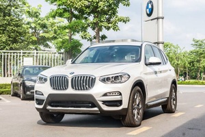 Ô tô nhập giảm giá hàng trăm triệu đồng, xe 'nội' cắt khuyến mại, tăng giá